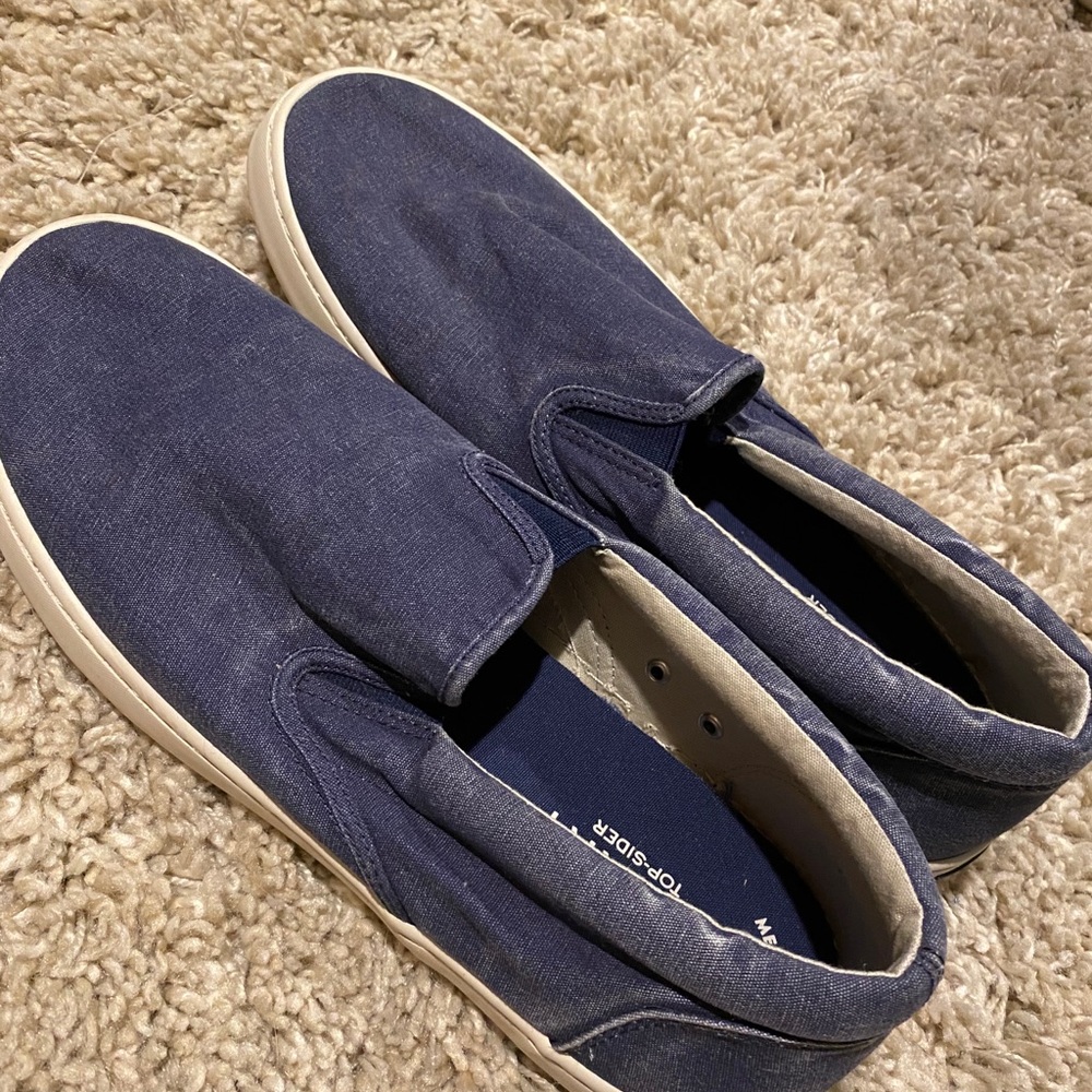 Men’s Sperry slip ons